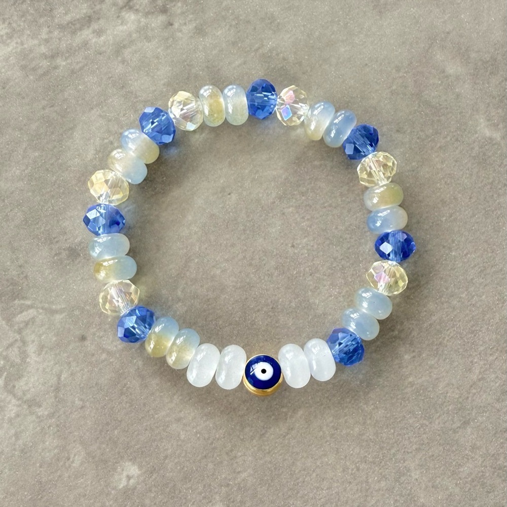 Blue and White Evil Eye Beaded Bracelet